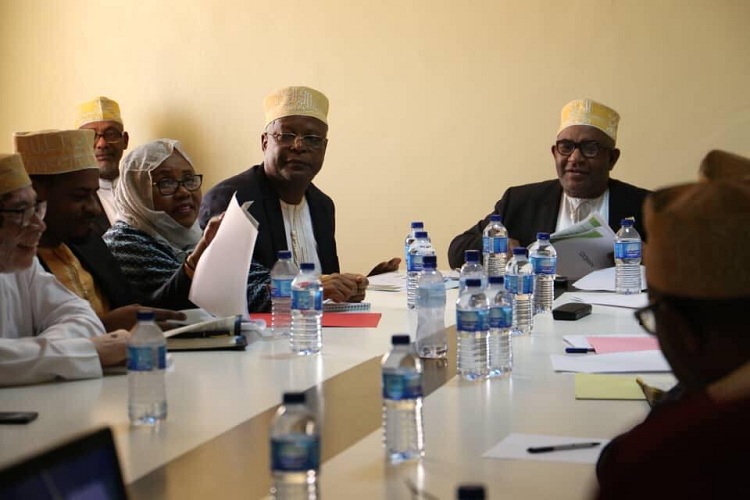 image Préparatifs de la Conférence des bailleurs / Azali rend visite au comité technique